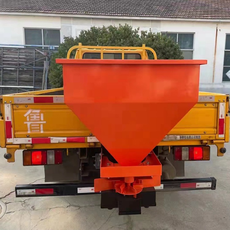 小型市政道路融雪撒盐机 车载式汽油除雪洒布机 融雪剂撒布机