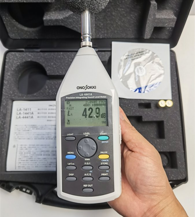 日本 小野测器ONOSOKKI 等效噪音级噪声计 LA-4441A