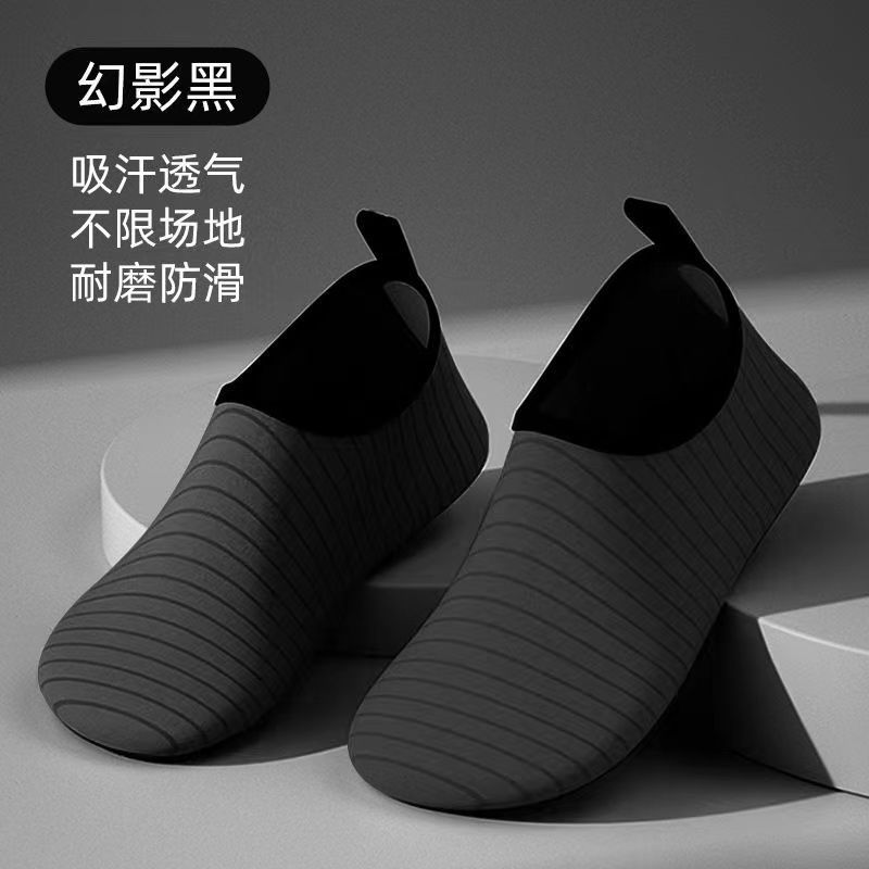 클래식 블랙---인터넷 전체에서 미친 듯이 달려들다