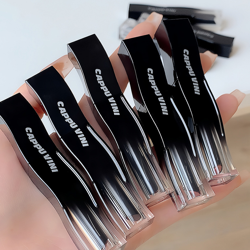 Elegant Solid Color Plastic Lipstick display picture 2