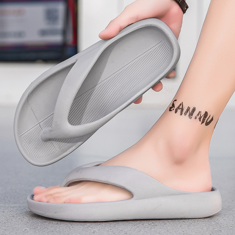 men's minimalistic flip flops