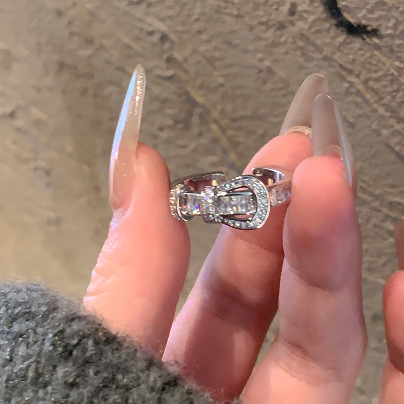 Real Gold Plated Zircon Horseshoe Buckle Open Light Luxury High-end Sense Index Finger Personality Cold Style Ring_voghion.com