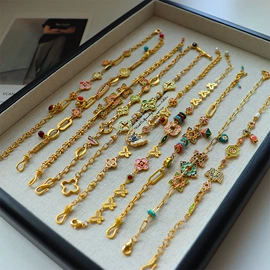 项链;耳环;耳钉