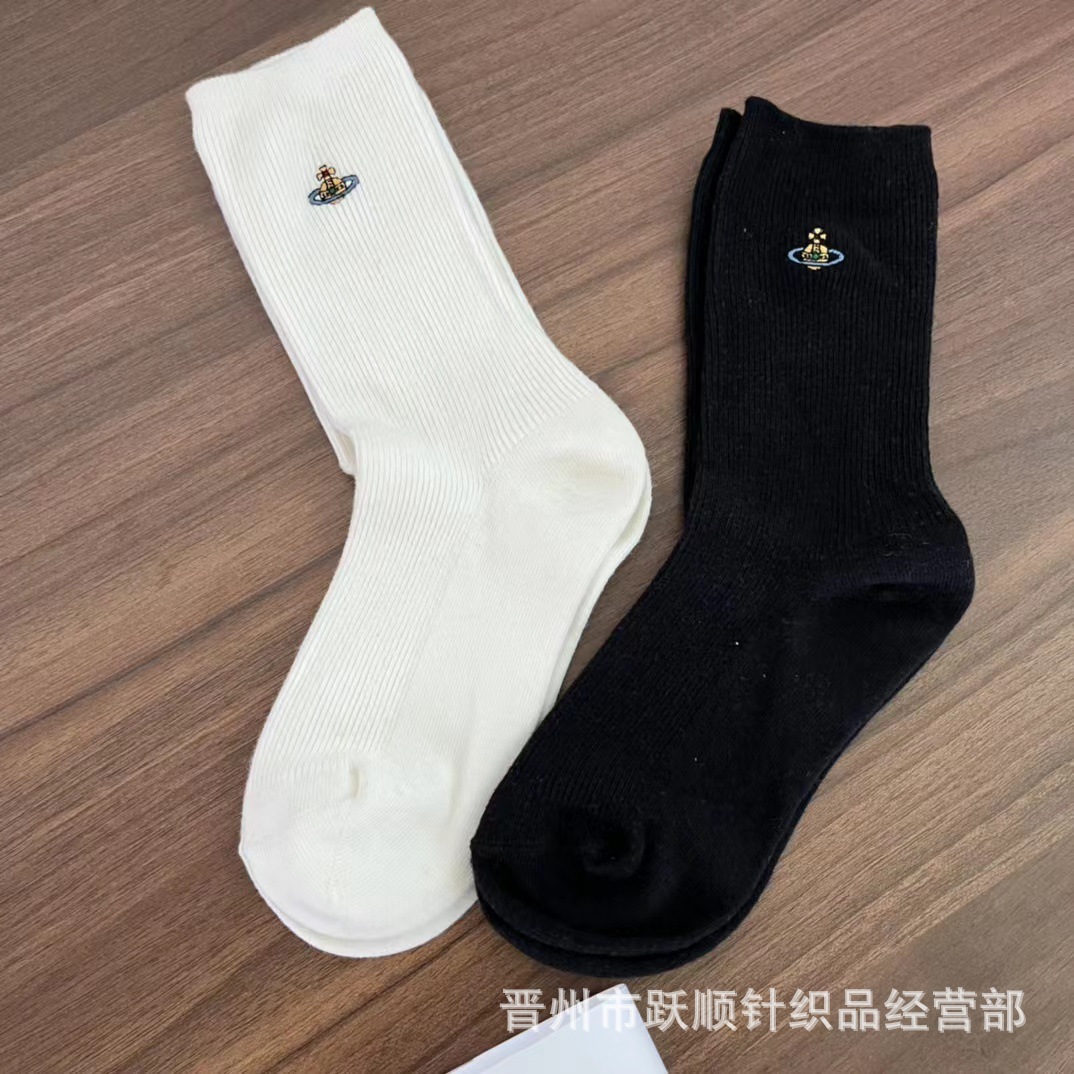 西太后刺绣长筒膝盖袜子中筒女棉运动小腿袜黑白现货批发一件代发详情8