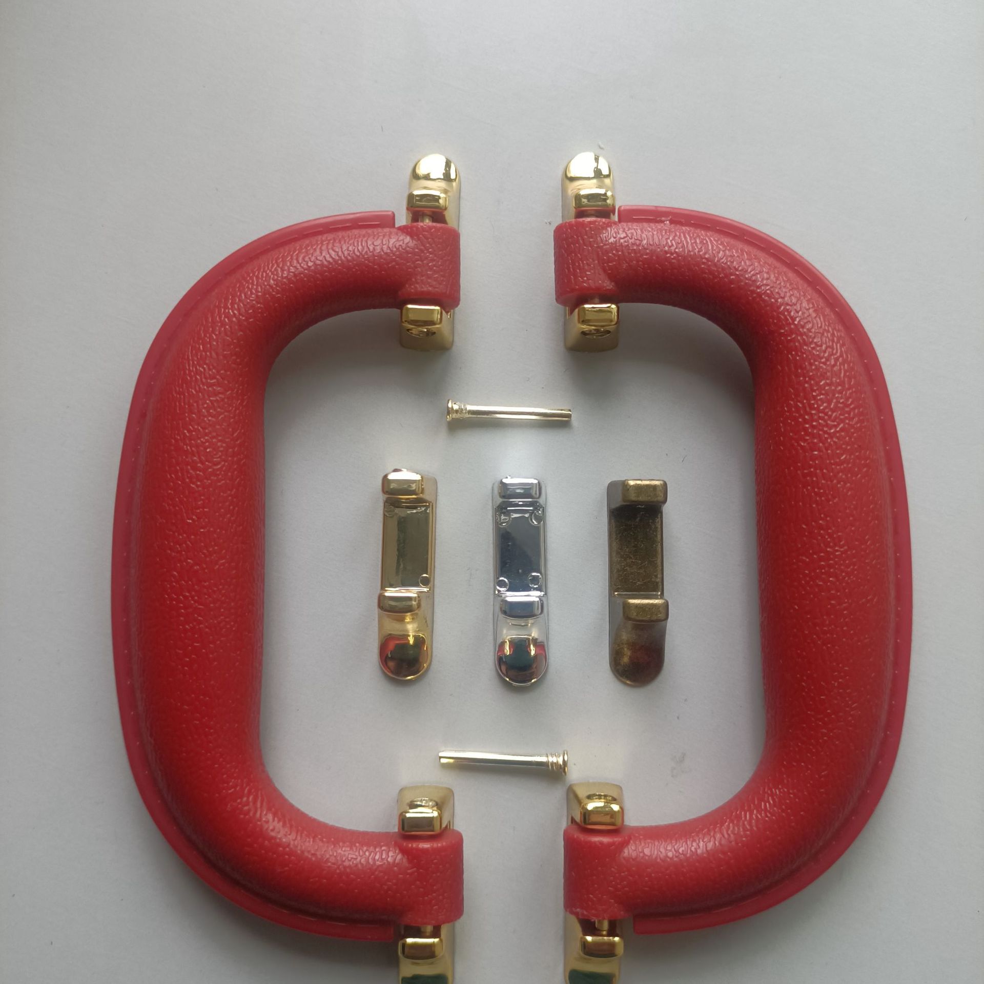 直销高档皮拉手提手把手皮盒配件把手塑料把手礼盒挽手配底座把手|ms