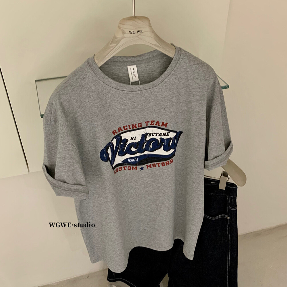 WGWE coreano americano retro letra impresa suelta manga corta estilo universitario simple manga corta camiseta mujer verano W5760 image 4