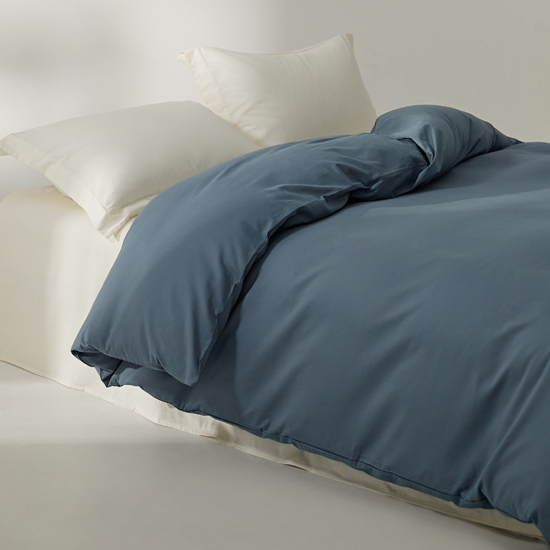 100本の純綿の毛磨き布団は秋冬に厚くて純色がシンプルです。