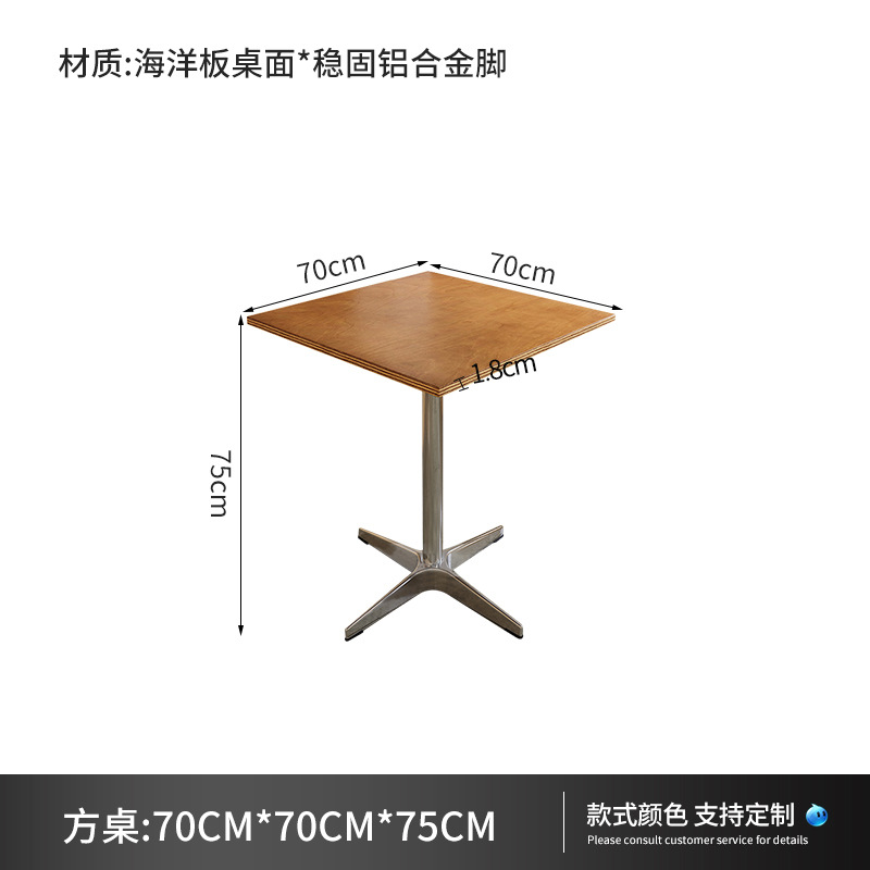 Mesa y silla de mesa