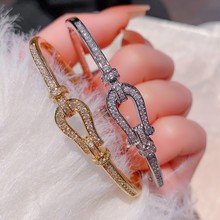 �羳�W���߼�����ͬ��΢��R�����CС���OӋ�p�ݕr���֭h������l