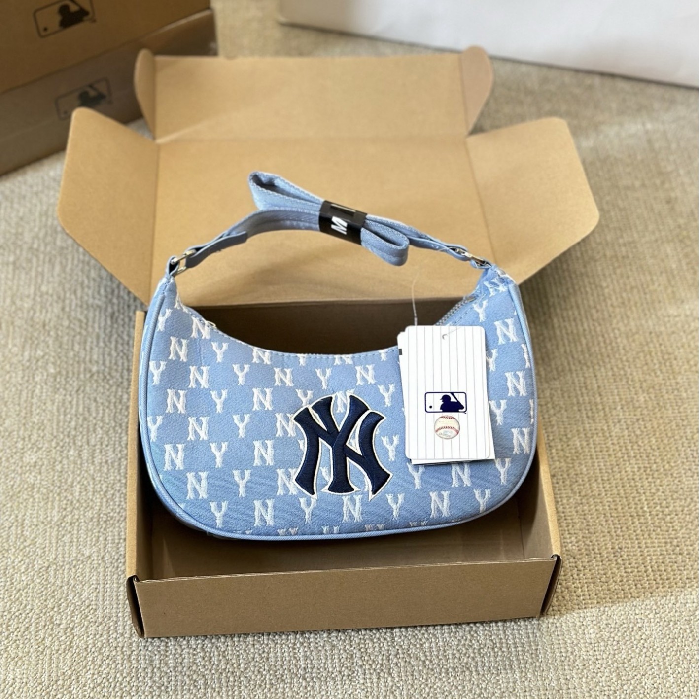 뉴 D버클 겨드랑이 블루