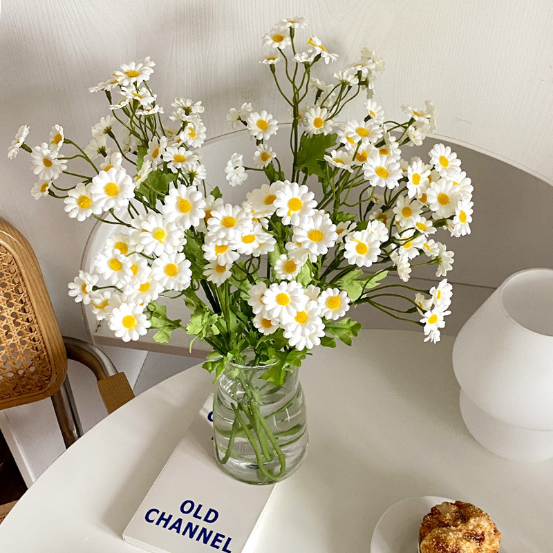 30 Chamomile Artificial Flower Daisy Small Fresh Home Decoration Flower Chrysanthemum Forest Wedding Arrangement Photography Props