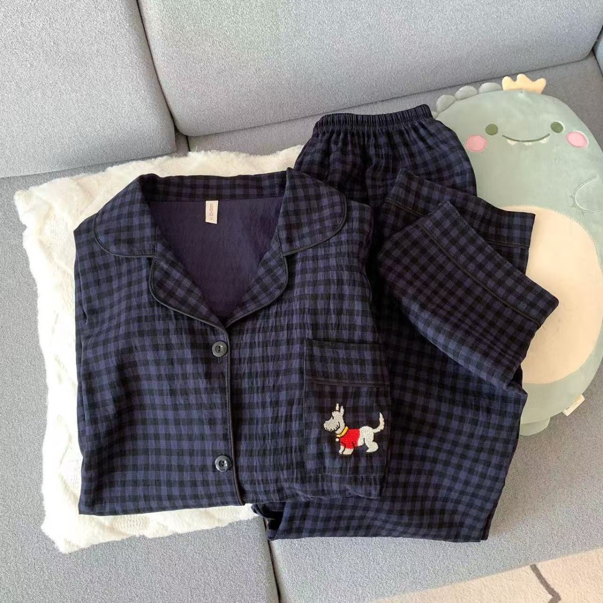 KT gato pijama de dibujos animados de primavera y verano nubes de algodón pantalones de manga larga dos piezas estudiantes textura encantadora ropa doméstica de niña