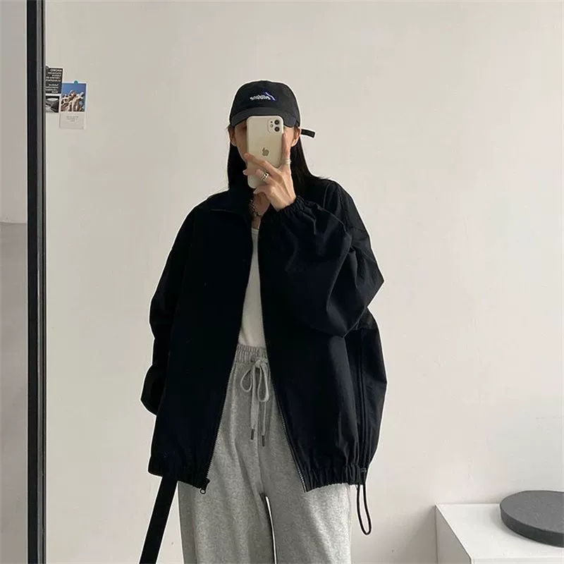 Черная женская куртка 2026 года, новинка весенне-осеннего сезона, в корейском стиле, свободного кроя, для студентов, уличная одежда в стиле Харадзюку, топ с длинными рукавами в стиле бойфренд.