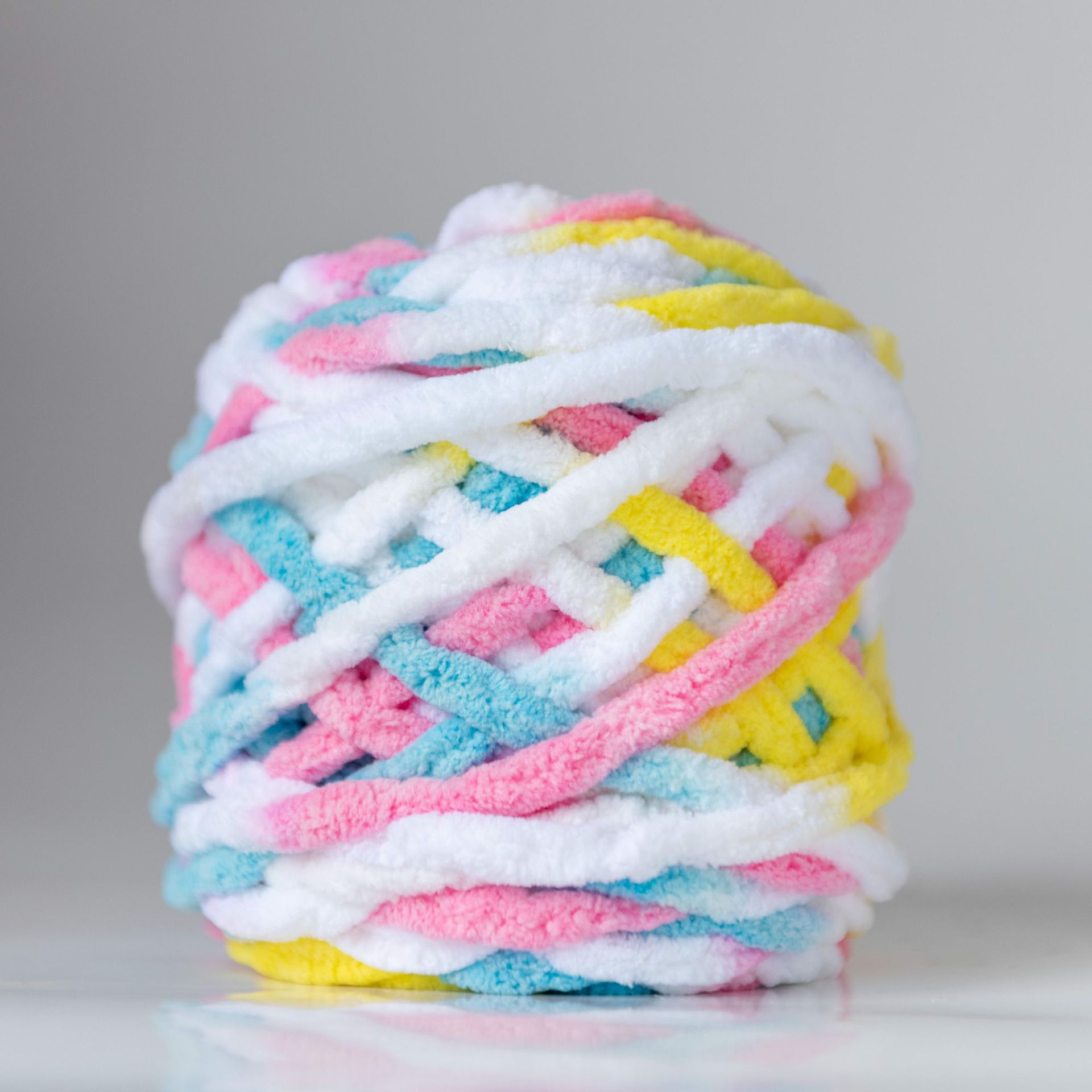 Hilo de la tira de hielo hilo de una sola hebra de lana gruesa bola de aguja hilo tejido a mano bolsa bufanda material de DIY Paquete de fábrica al por mayor