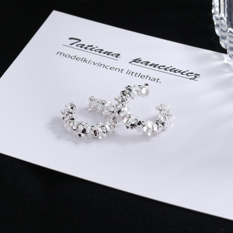 3g Weight Silver Plated Plating Material Earrings Classification 1 Piece Quantity Wholesale Jewelry 1 Piece Simple Style Solid Color Alloy Silver Plated Earrings