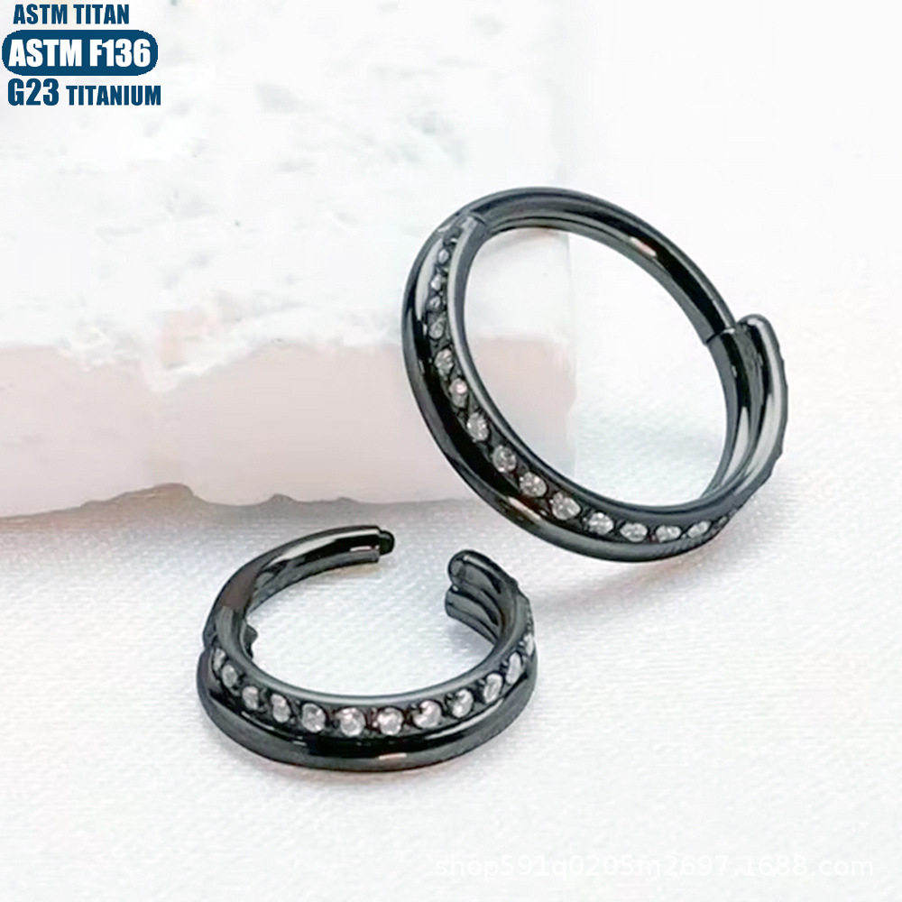 Silver pointed spike labret stud material detail