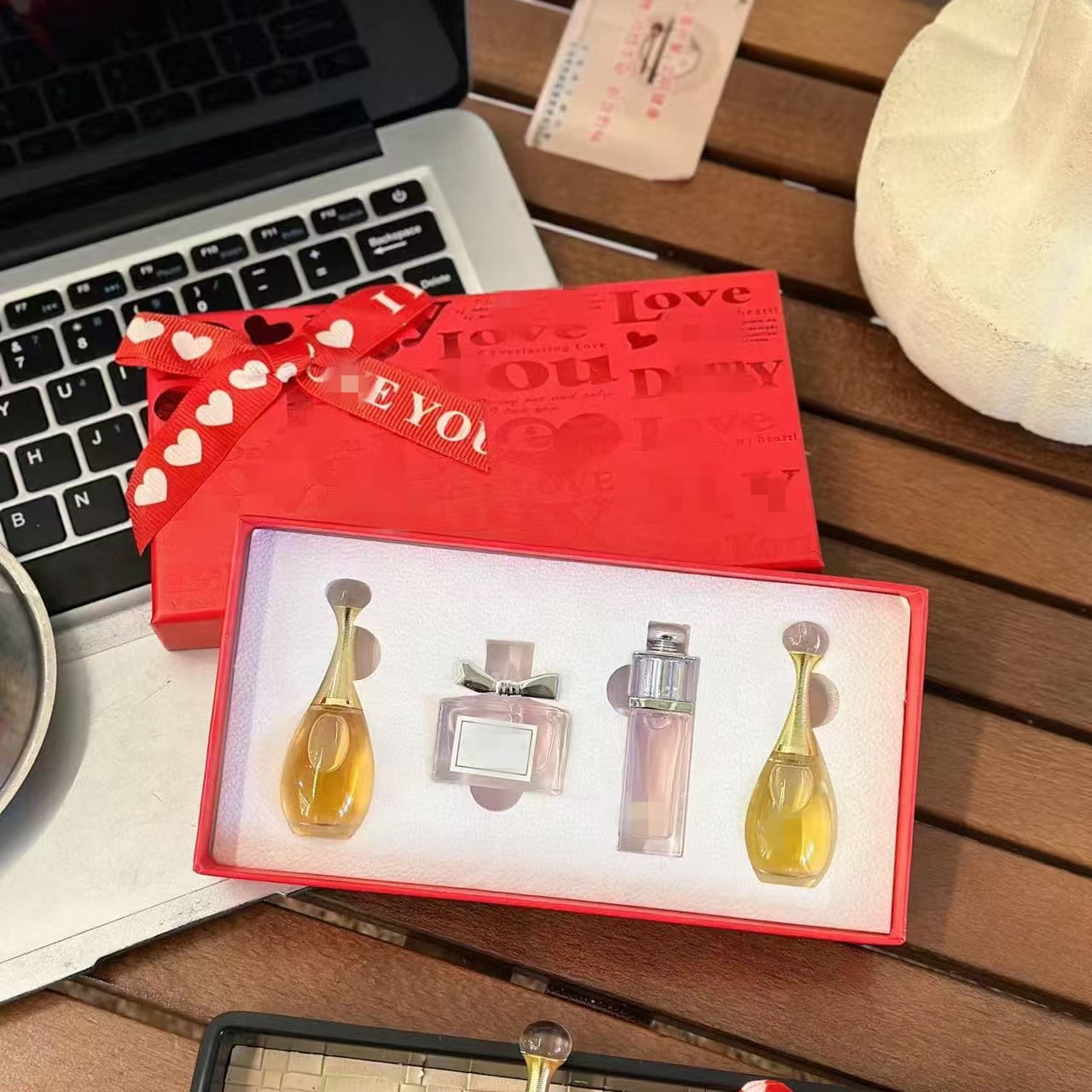 D패밀리 레드박스 샘플 4개