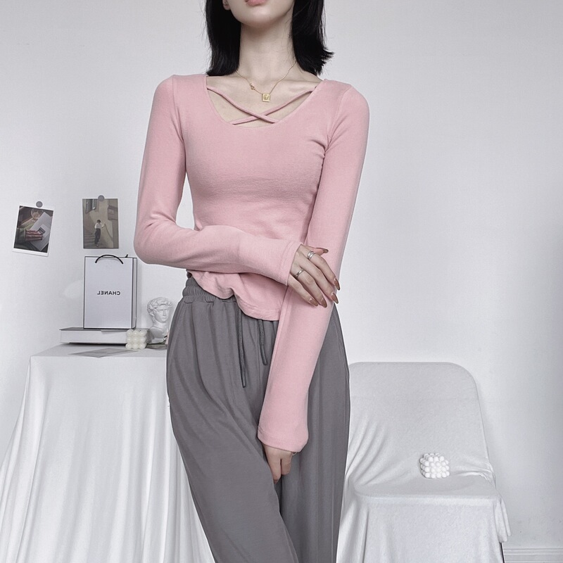 De Velvet Pure Desire Cross Strap Base Shirt De Velvet Pure Desire Cross Strap Base Shirt