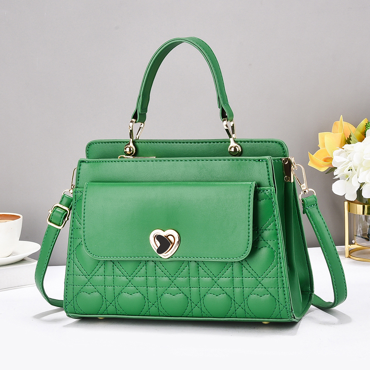 Hermoso bolso de hombro 2025, bolso de mujer, bolso grande, temperamento de mujer, nuevo bolso coreano, mujer universal