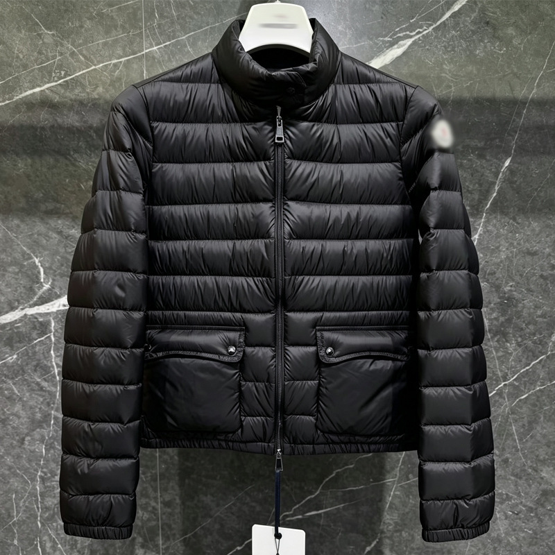 Winter Moncler-Style Women's down Jacket, Same Model as Xing Mo Li, 95% Goose Down, Lightweight, Slim-Fit, Short Ribbed Coat Winter Moncler-Style Women's down Jacket, Same Model as Xing Mo Li, 95% Goose Down, Lightweight, Slim-Fit, Short Ribbed Coat