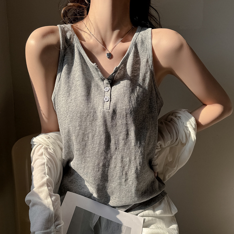 Carefully Selected V-Neck Buttoned Camisole for Women, Korean Style, Mid-Length, Loose Fit, Versatile, High-End Feel, Sleeveless Base Top