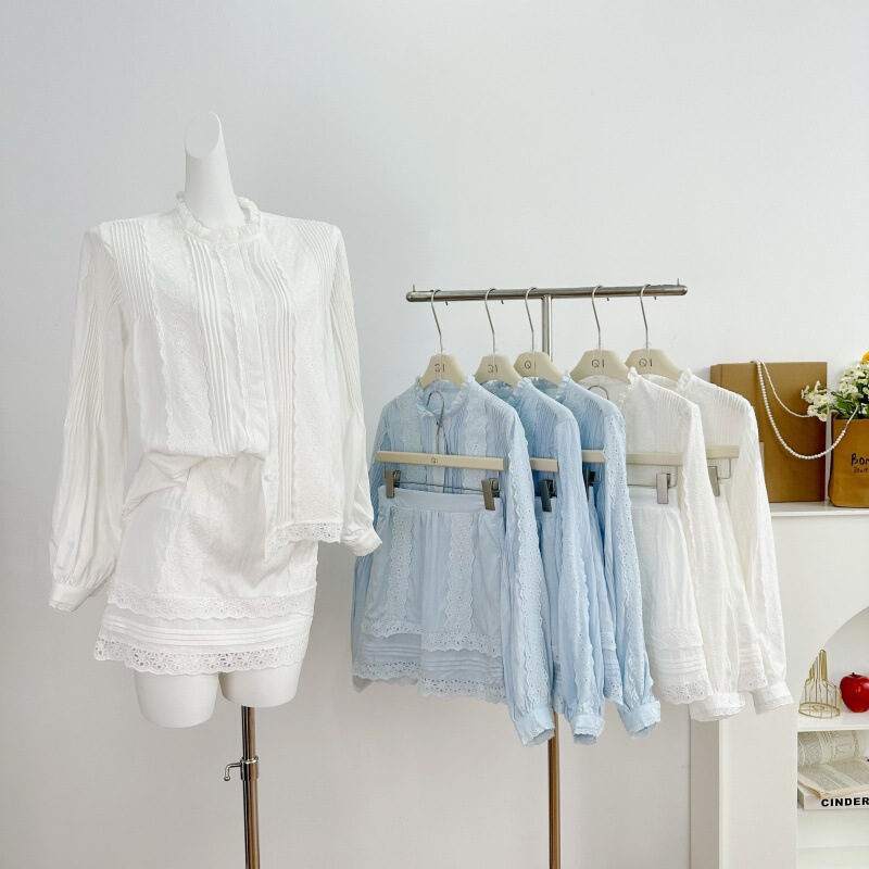 Korean Chic Chic and Relaxed Outfit Suit Lace Shirt Half Skirt Sweet Casual Two-Piece Set