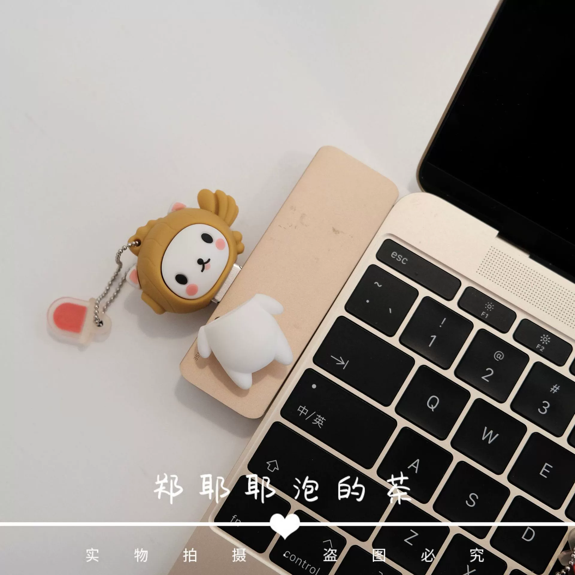 USB флеш-накопитель в виде милого персонажа, объём до 128 ГБ, белый/чёрный, для телефона и ноутбука
