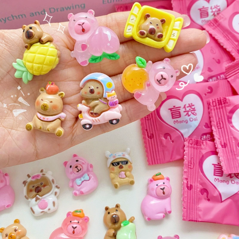 Капибала: коллекционные фигурки-сюрпризы из смолы, милые маленькие животные, игрушки-сюрпризы в коробках с отверстиями