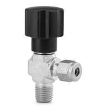 世伟洛克SS-14DKM4-S4-A不锈钢整体式阀帽无旋转阀杆角型阀1/4in.