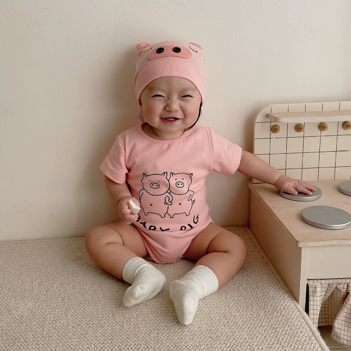 Rins ветер поросенок с принтом комбинезон 2024 летний новый детский костюм для малышей