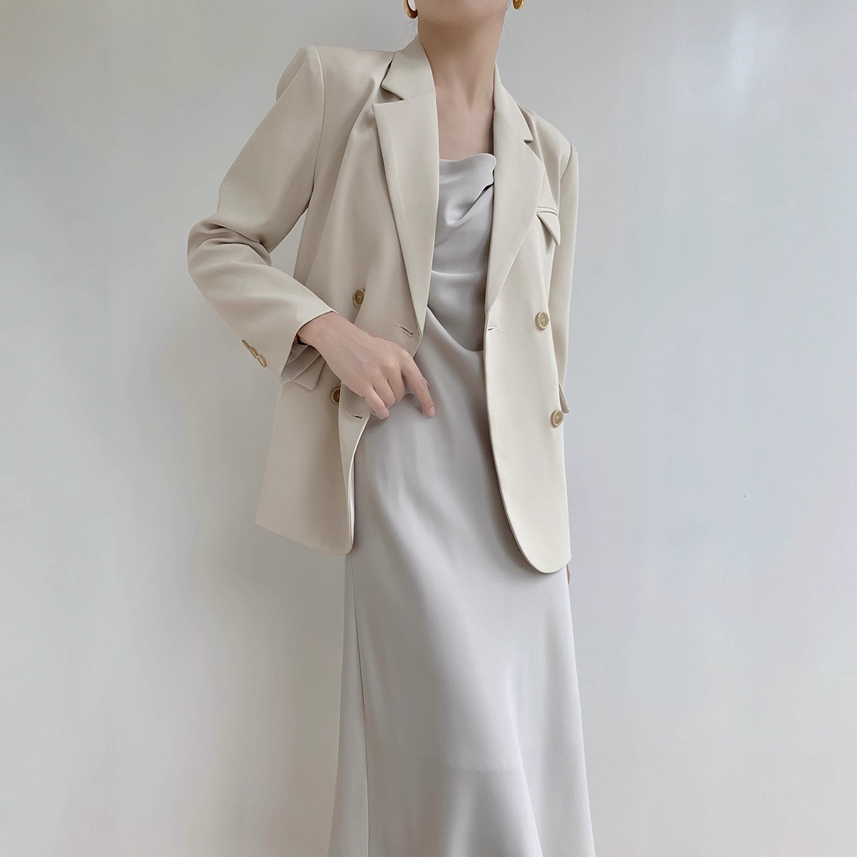 Rushujia Off-White Suit Jacket for Women Spring & Fall 2025 New Casual Work Clothing Elegant Women's Small Suit Z364
