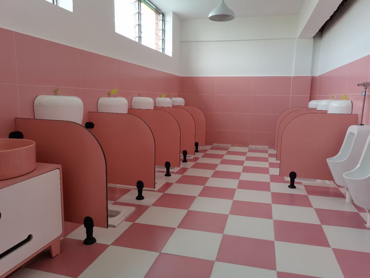 1 (4).jpg