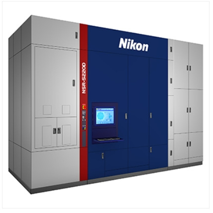 NIKON   尼康 NSR-S220D KrF扫描光刻机