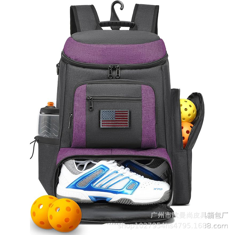 블랙과 핑크 컬러 조합