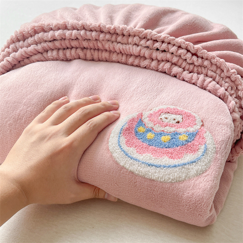 Madre y bebé clase A cama de terciopelo de leche sombrero caliente toalla antiestática bordada colchón cubierta protectora de invierno grueso cubierta de cama de terciopelo