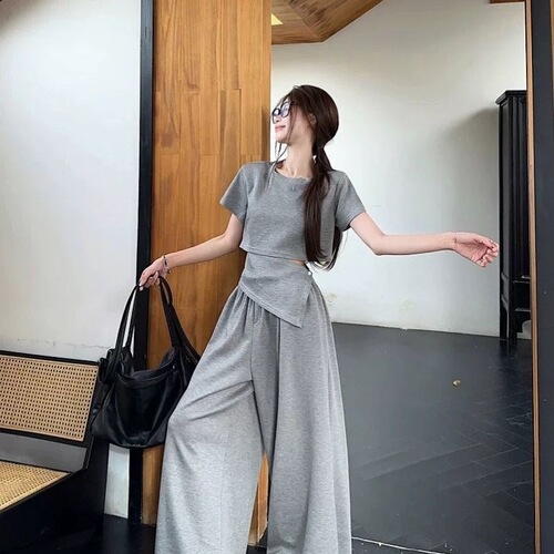 Summer fashion waist waist hot girl fashion suit irregular fake two-piece top T-shirt + high-waisted wide-leg pants two-piece set