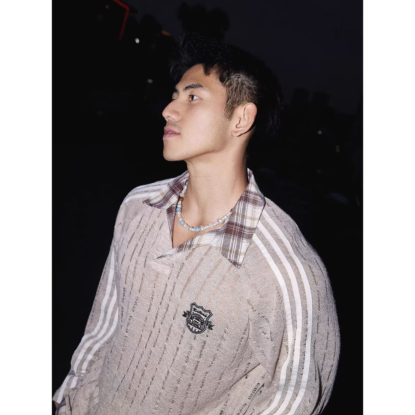Otoño y invierno nuevo falso de dos piezas de manga larga hombre hueco polo camiseta con solapa cuadrilátero desgastado tela artesanal comercio exterior al por mayor transfronterizo