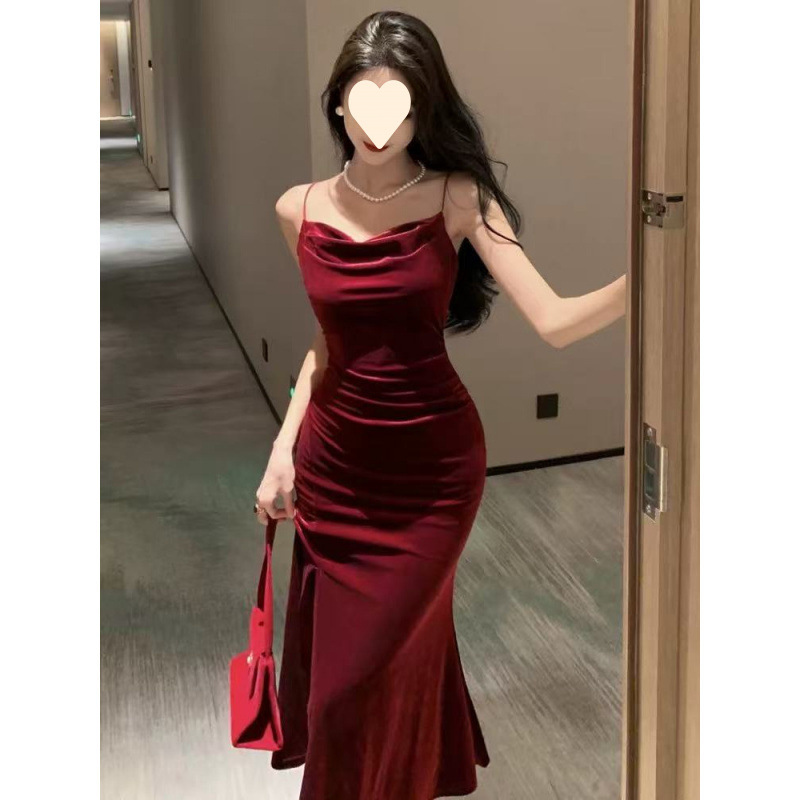 High-grade French Golden Velvet Sling dress Women's Summer Sexy Tight Fishtail Dress Split Hip Dress