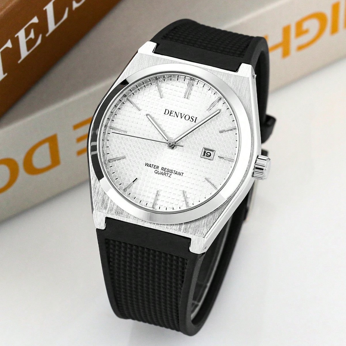 Denvosi New Business Watch Quartz Sports Watch Silicone Strap Waterproof High-Grade Handsome Men's Watch