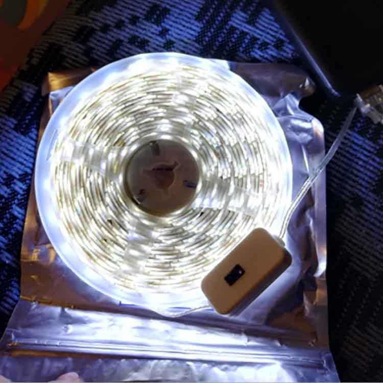 Barrido DE LA MANO USB tira de luz del sensor de infrarrojos 5V 2835 barra de luz suave luz del escritorio luz del gabinete del vino tira de luz a prueba de agua