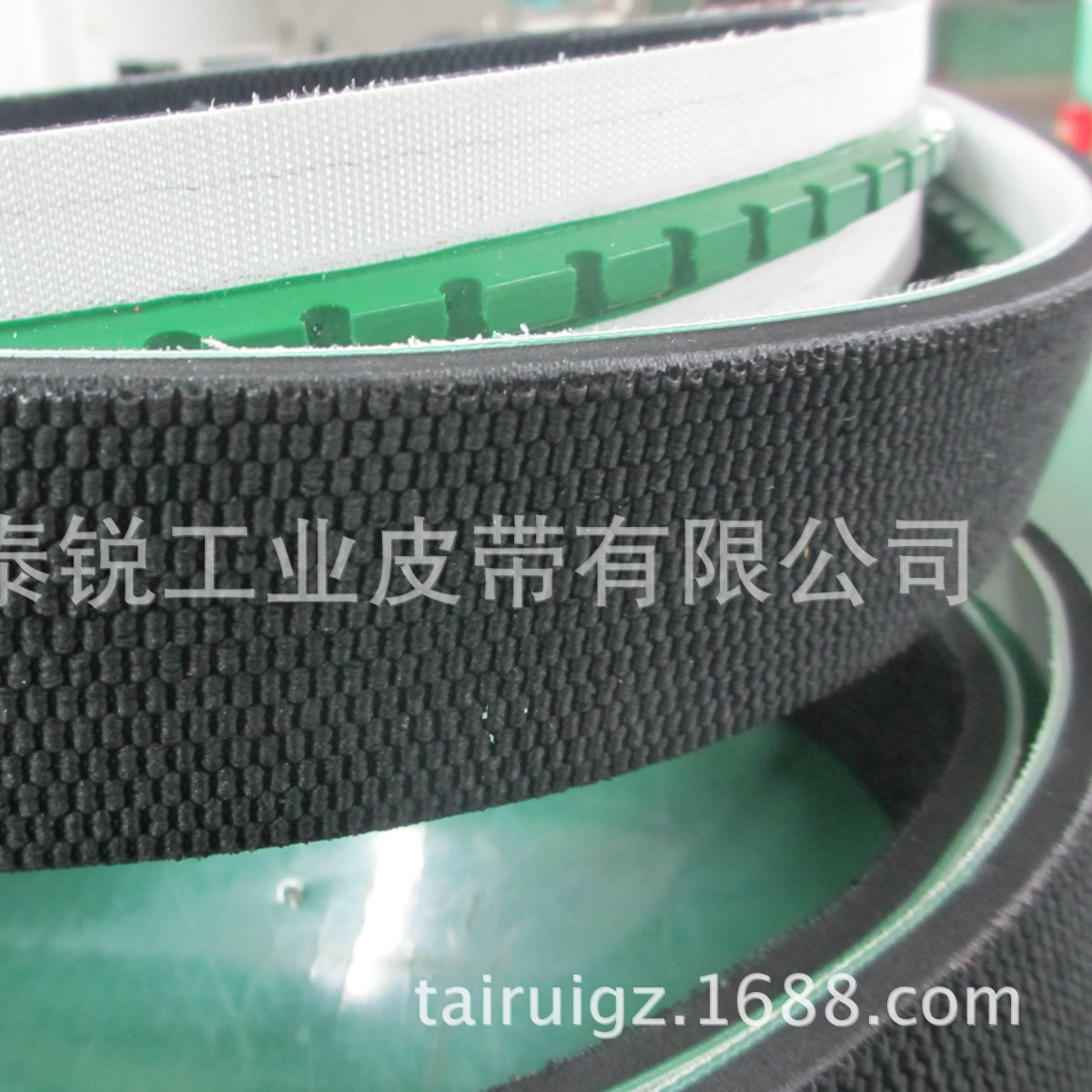 耐磨防滑糙面橡胶海绵泡棉特殊花纹弹力输送工业皮带