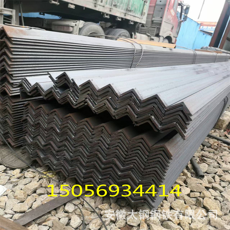 厂家批发q235b黑角钢 建筑支架等边角铁25*25 30*30规格全 价格低