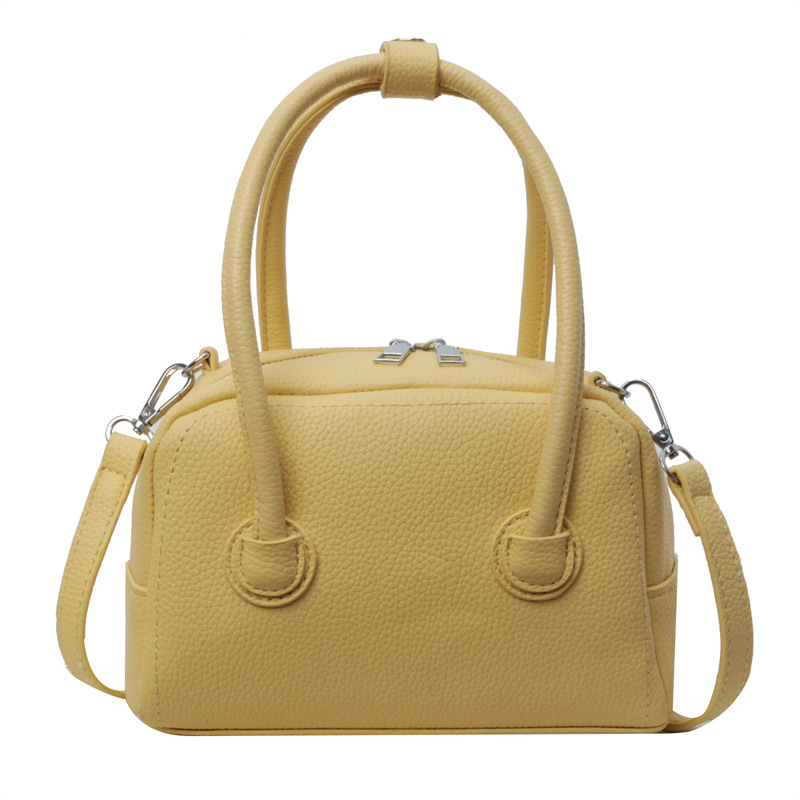 2026 nuevo bolso de bolos popular bolso de hombro para mujeres estilo coreano de viaje diario ocio nicho de diseño