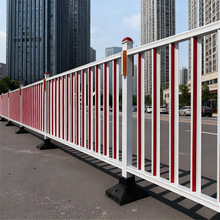 马路安全交通护栏围栏 非机动车带隔离栏 市政交通道路安全防护栏