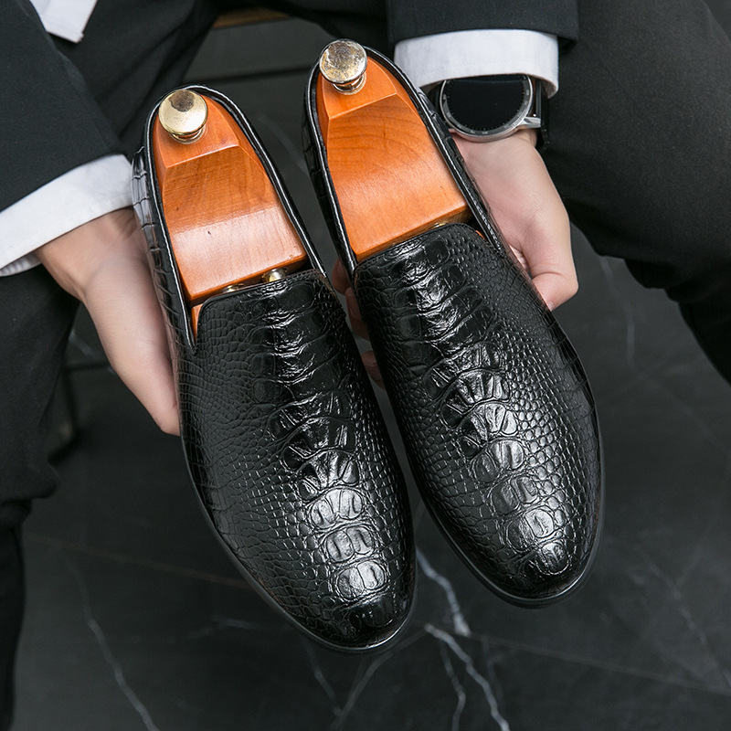 Zapatos de cuero de cocodrilo para hombre primavera británico perezoso zapatos de pinza retro negocios casuales novio zapatos de hombre casado image 4