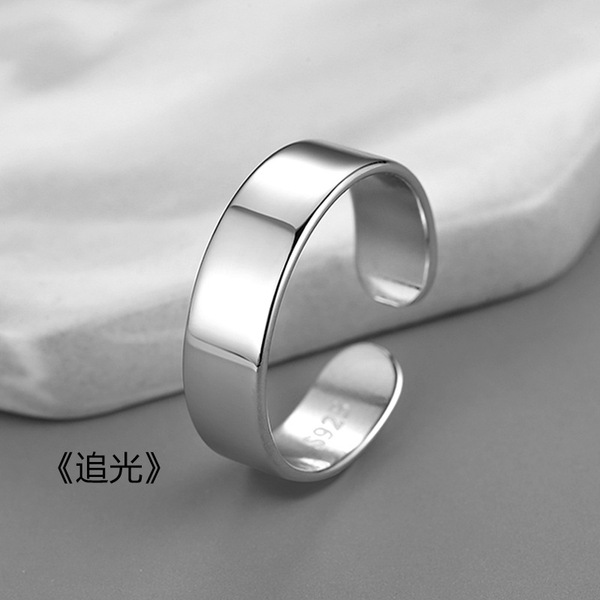 Exclusive retro one size fashionable universal ring