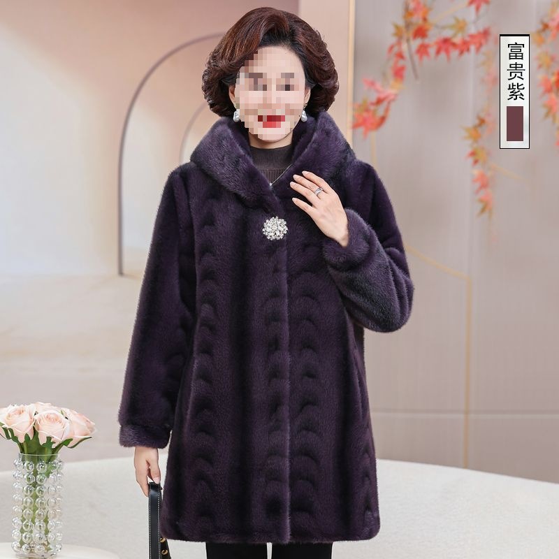 皮草中老年冬装妈妈中长款水貂新款加厚冬季皮毛大衣一体连帽外套