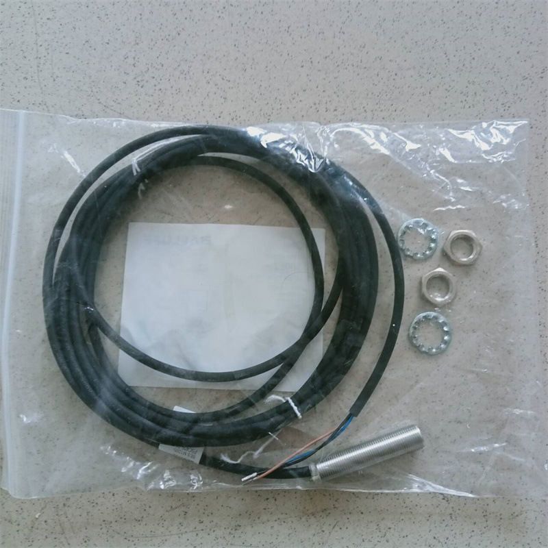 BALLUFF传感器BES0062 BES M12MI-PSC40B-BP03全新原装正品进口
