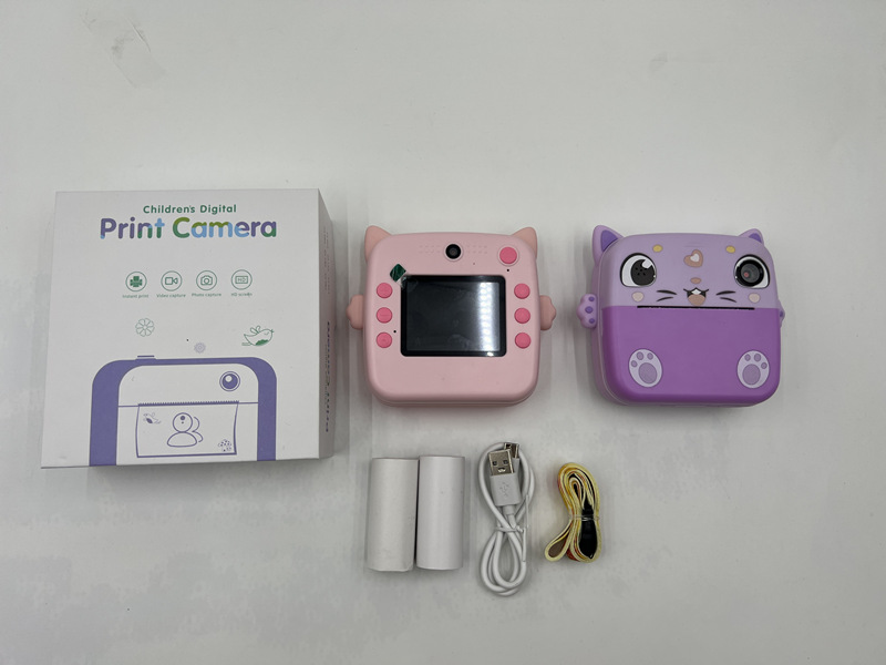 X2子供カメラは高精細ミニプリントカメラで撮影できます。