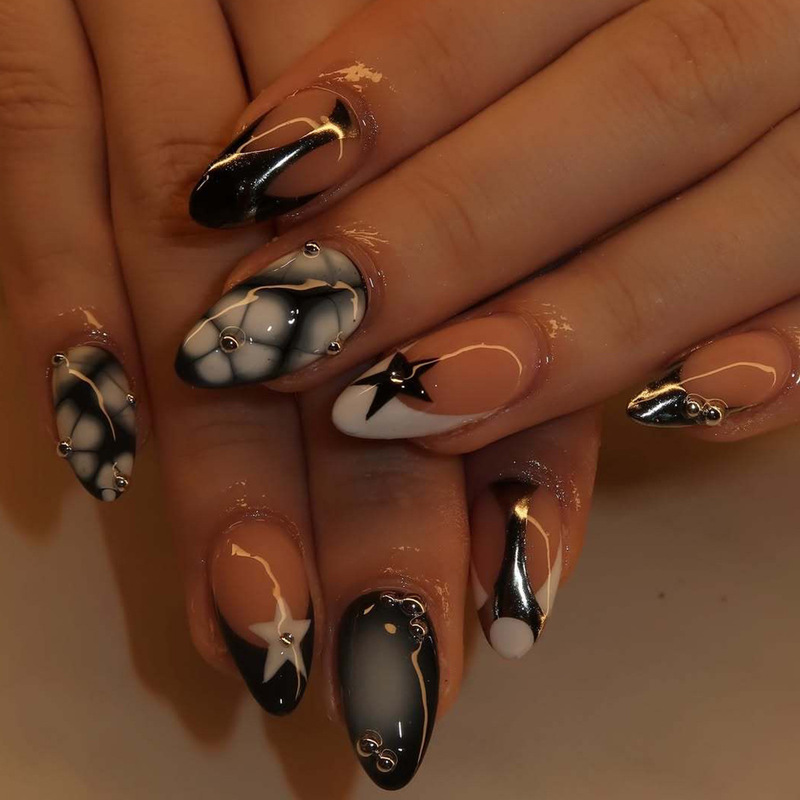 Wearable Nails Cross-Border Almond Silver Gray Fake Nail Patch Star Stripesd Steel Beads Ins Style Wearable Nails Wearable Nails Cross-Border Almond Silver Gray Fake Nail Patch Star Stripesd Steel Beads Ins Style Wearable Nails